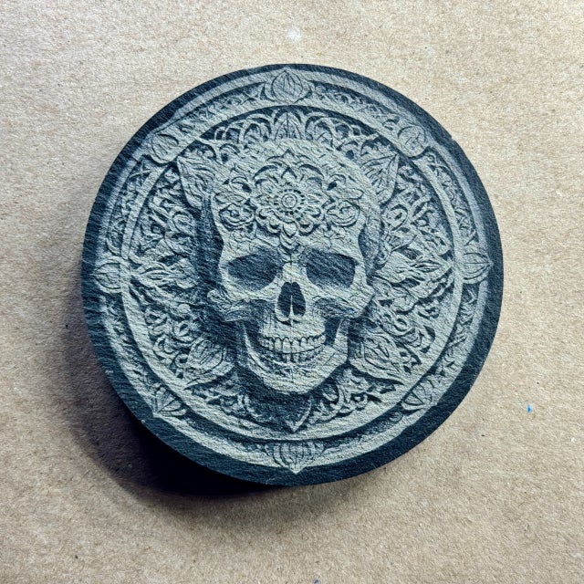3D Illusion Skull 2 | Engraved Slate Coaster