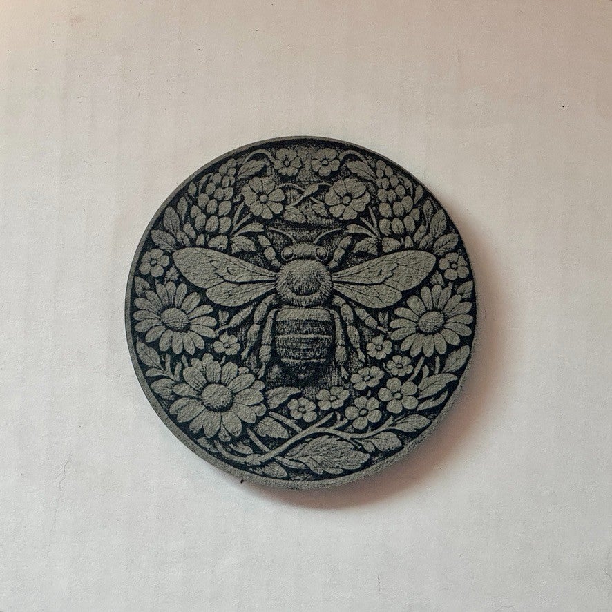 3D Illusion Honeybee With Flowers | Engraved Slate Coaster