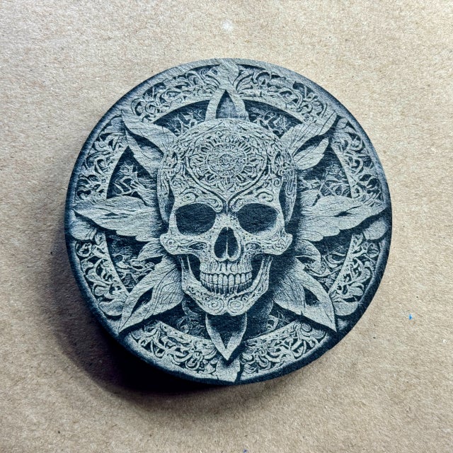 3D Illusion Skull 1 | Engraved Slate Coaster
